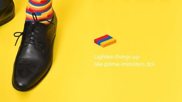 Բրենդինգի արդյունքում հասարակ գուլպան հասնում է անգամ երկրի առաջին դեմքին․ Կարեն Բաբաջանյան Բրենդինգի արդյունքում հասարակ գուլպան հասնում է անգամ երկրի առաջին դեմքին․ Կարեն Բաբաջանյան