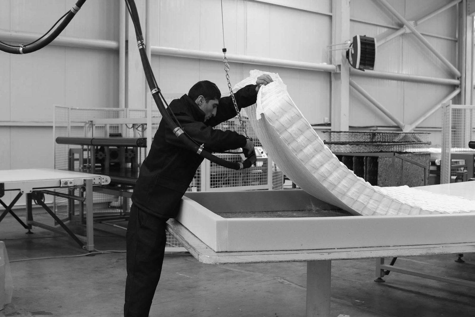 Հայկական արտադրության օրթոպեդիկ ներքնակներ․ փոքր արտադրամասից՝ միջազգային բրենդ․ Հայկ Ցիրունյան