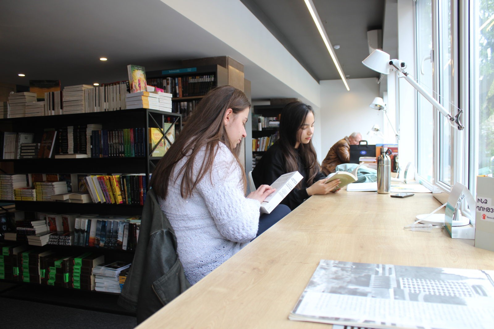 Եթե ուզում ես հասկանալ արդյո՞ք գիրքը քեզ հետաքրքրում է, թե ոչ, ուրեմն կարդա առաջին 19 էջը. Աստղիկ Օհանյան