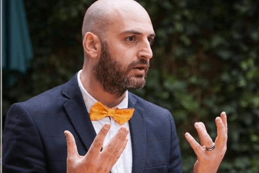 Պանիրների թագավորը կիսվում է մարքեթինգային գաղտնիքներով. Սերգեյ Սարգսյան Պանիրների թագավորը կիսվում է մարքեթինգային գաղտնիքներով. Սերգեյ Սարգսյան