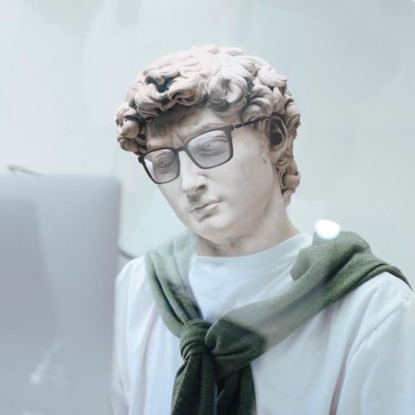 Նվազագույնը 60 ժամ յուրաքանչյուր ակնոցի համար. հայկական Twinz բրենդի հաջողության գաղտնիքը